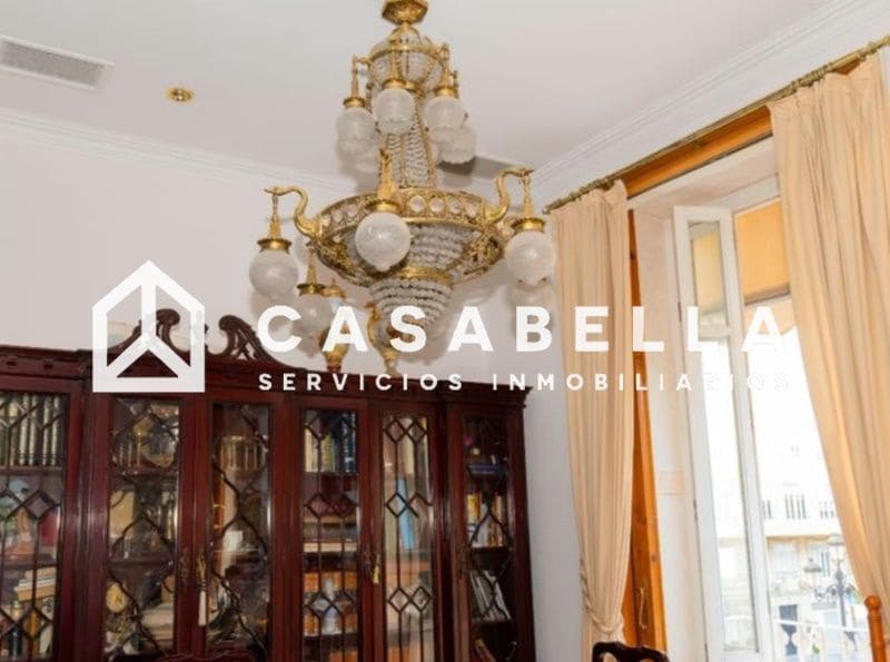 4 chambre Appartement à vendre à Valence ville - 950 000 € (Ref: 9650209)