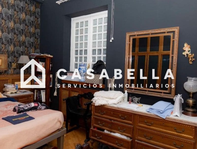 4 chambre Appartement à vendre à Valence ville - 950 000 € (Ref: 9650209)