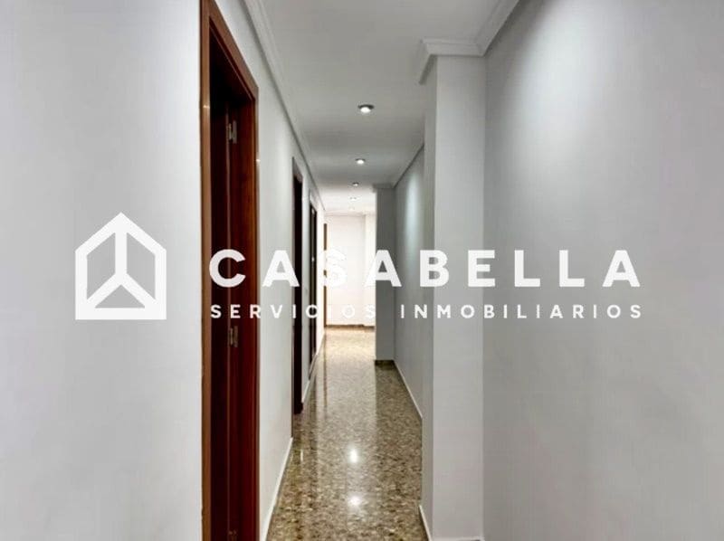 3 bedroom Flat for sale in Valencia city - € 249,000 (Ref: 9650210)