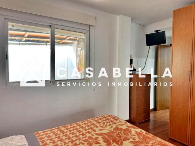 3 bedroom Flat for sale in Valencia city - € 249,000 (Ref: 9650210)