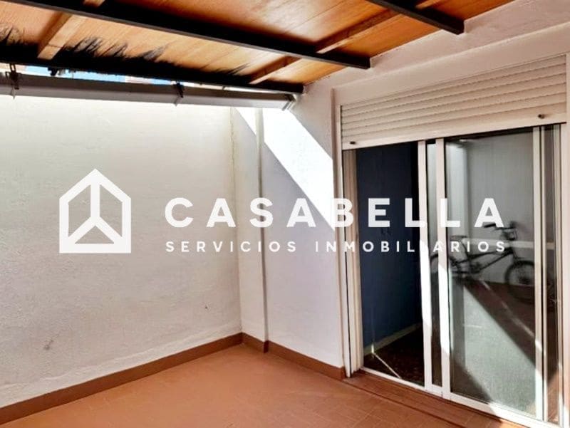3 bedroom Flat for sale in Valencia city - € 249,000 (Ref: 9650210)
