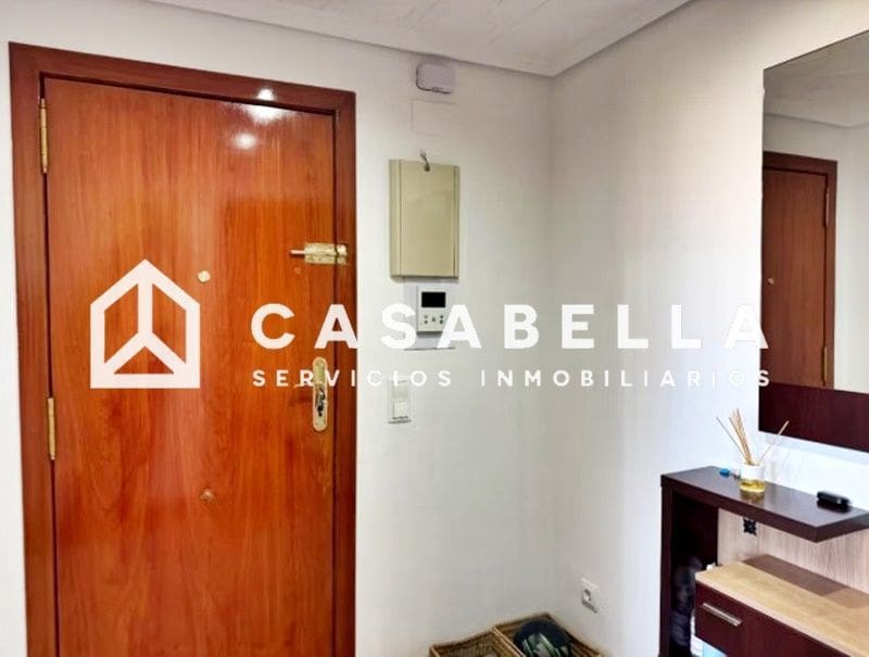 3 bedroom Flat for sale in Valencia city - € 249,000 (Ref: 9650210)