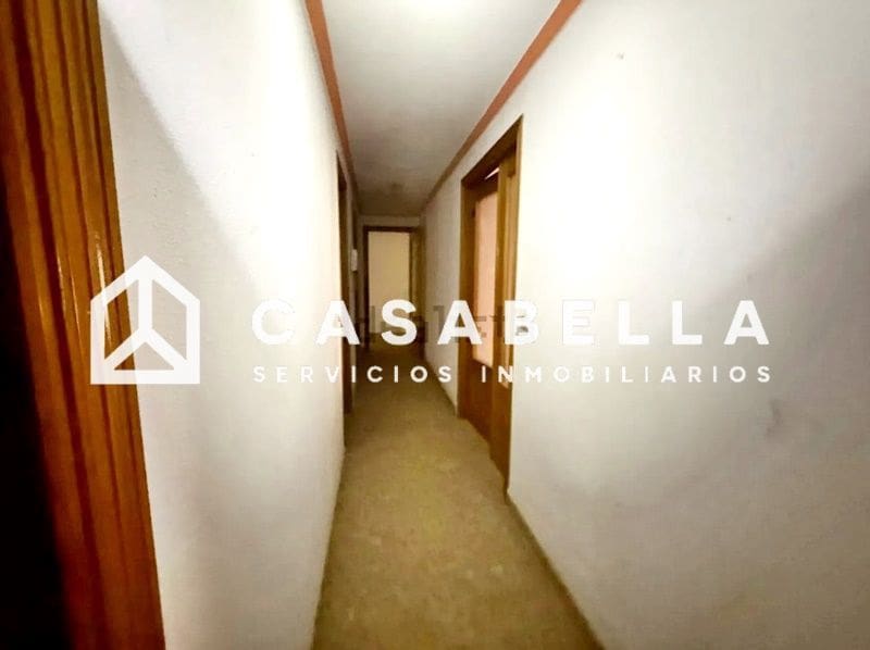 4 slaapkamer Flat te koop in Valencia stad - € 299.000 (Ref: 9650212)