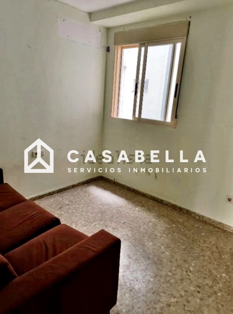 4 slaapkamer Flat te koop in Valencia stad - € 299.000 (Ref: 9650212)