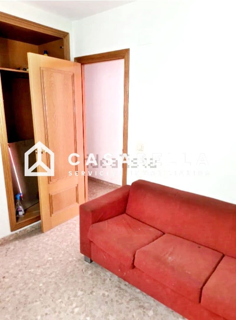 4 slaapkamer Flat te koop in Valencia stad - € 299.000 (Ref: 9650212)