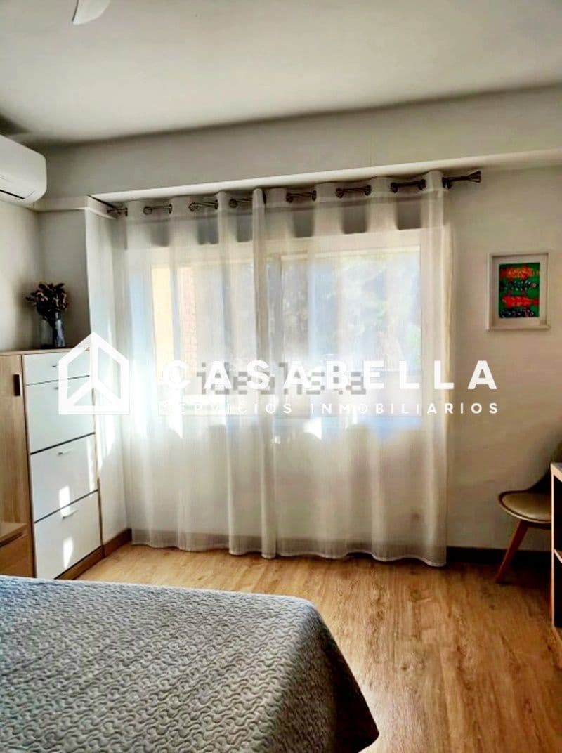 3 bedroom Flat for sale in Valencia city with garage - € 375,000 (Ref: 9650214)