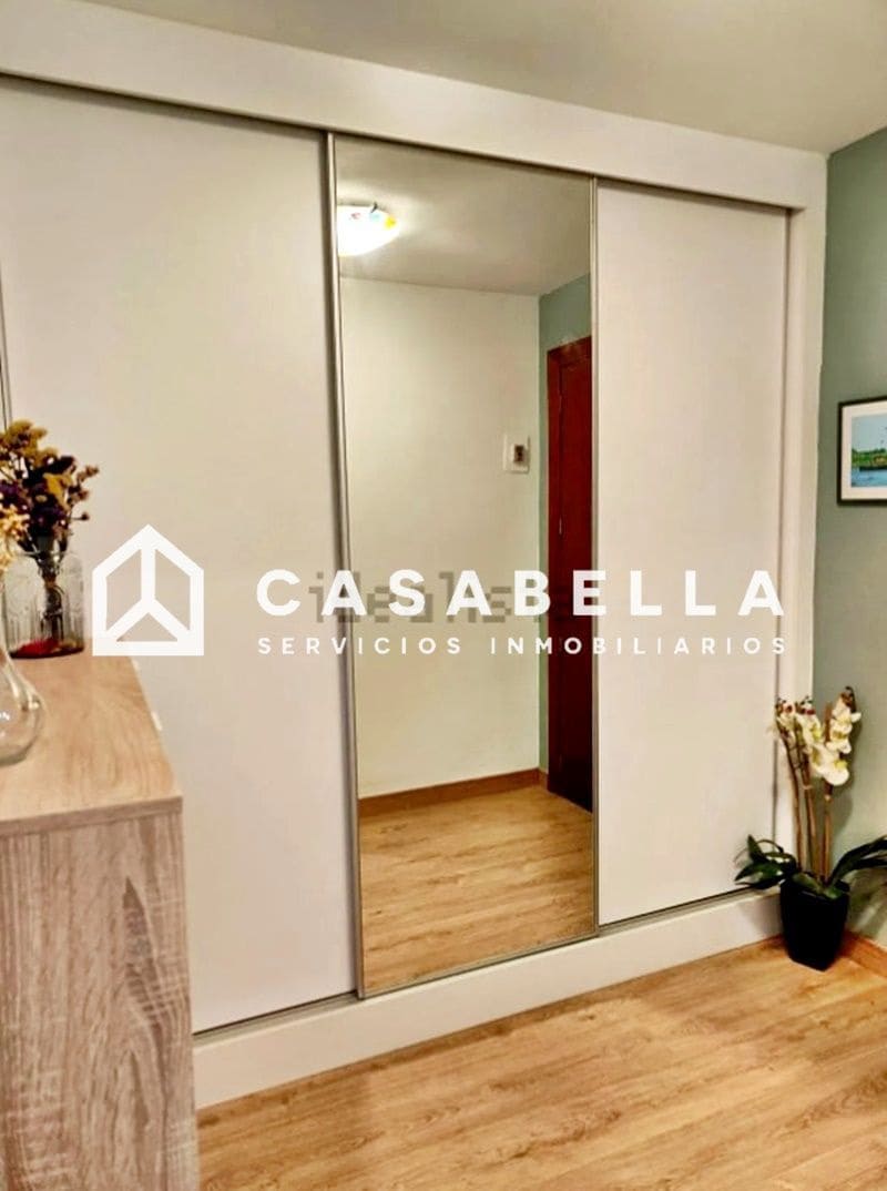 3 bedroom Flat for sale in Valencia city with garage - € 375,000 (Ref: 9650214)