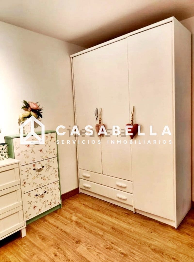 3 bedroom Flat for sale in Valencia city with garage - € 375,000 (Ref: 9650214)