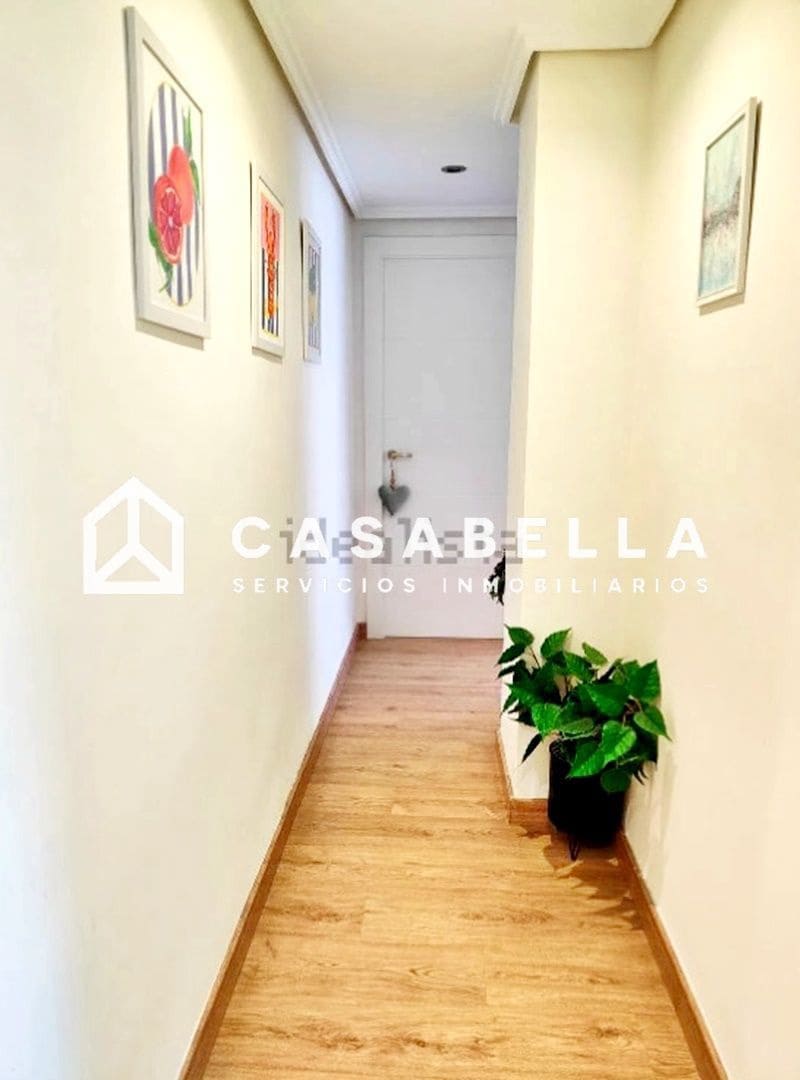3 bedroom Flat for sale in Valencia city with garage - € 375,000 (Ref: 9650214)