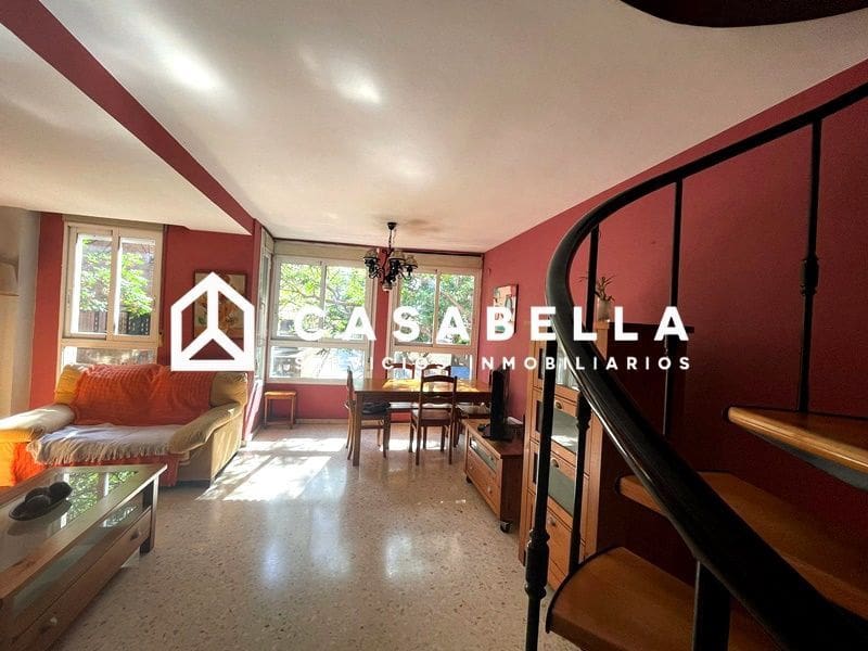 4 makuuhuone Asunto myytävänä paikassa Valencia kaupunki - 350 000 € (Ref: 9650224)