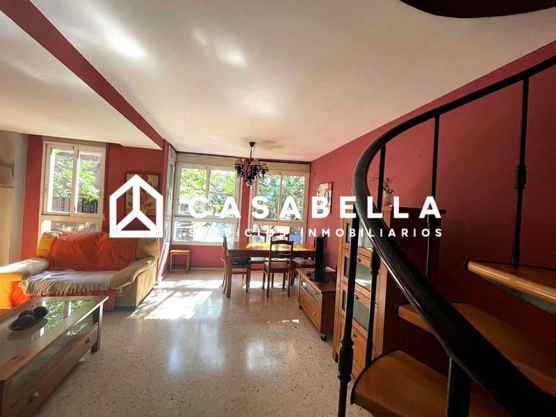 4 makuuhuone Asunto myytävänä paikassa Valencia kaupunki - 350 000 € (Ref: 9650224)