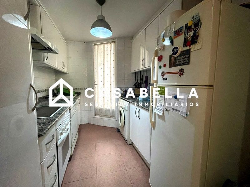 4 makuuhuone Asunto myytävänä paikassa Valencia kaupunki - 350 000 € (Ref: 9650224)