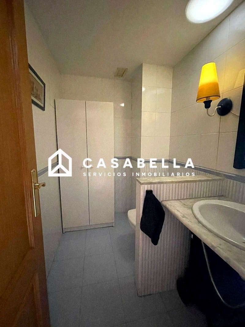 4 makuuhuone Asunto myytävänä paikassa Valencia kaupunki - 350 000 € (Ref: 9650224)