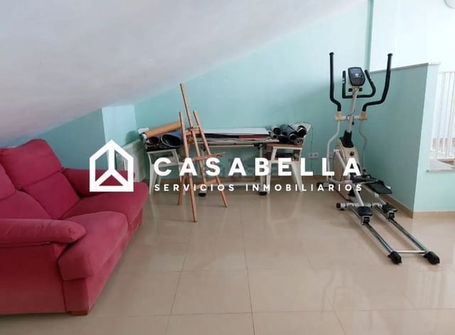 6 Zimmer Doppelhaus zu verkaufen in Benimamet, València Stadt mit Garage - 410.000 € (Ref: 9650225)