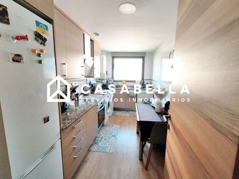 3 soverom Leilighet til leie i Valencia by med garasje - € 1 850 (Ref: 9650227)