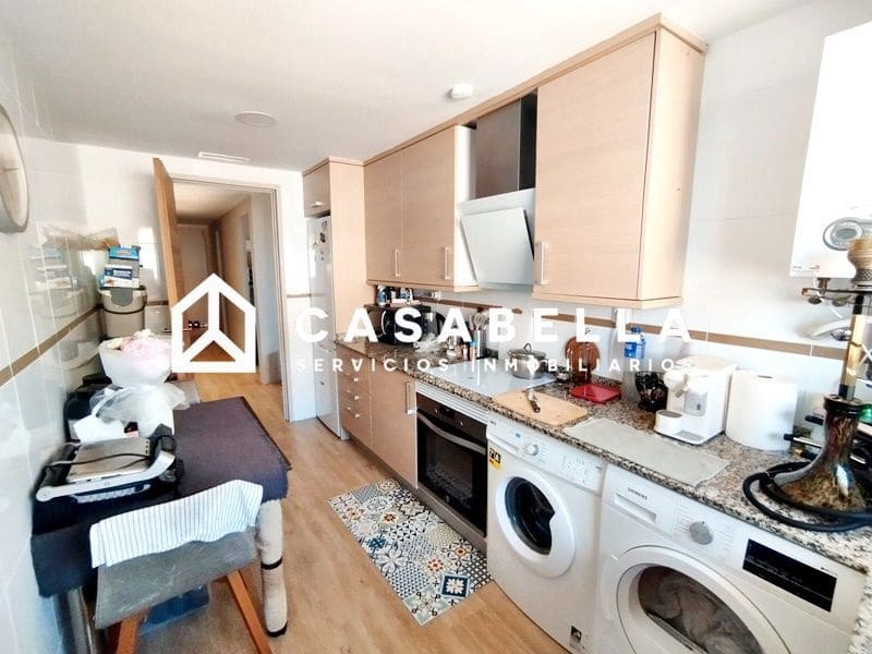 3 soverom Leilighet til leie i Valencia by med garasje - € 1 850 (Ref: 9650227)