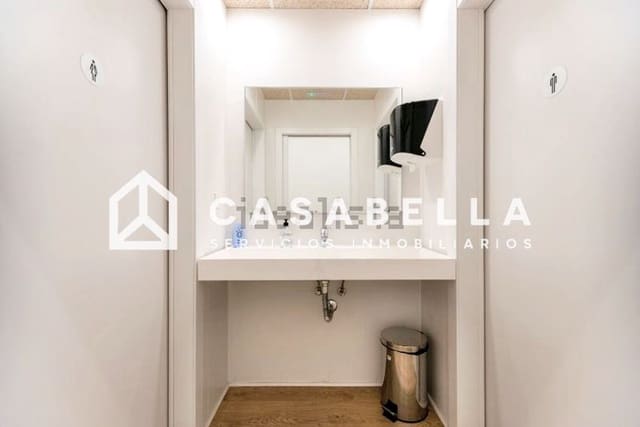 Commercial for sale in Nou Moles, Valencia city - € 395,000 (Ref: 9650228)