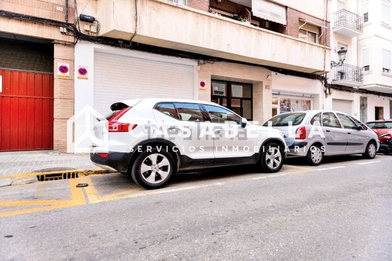 Kaupallinen myytävänä paikassa Valencia kaupunki - 395 000 € (Ref: 9650228)
