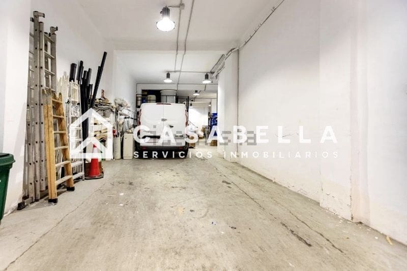 Kaupallinen myytävänä paikassa Valencia kaupunki - 395 000 € (Ref: 9650228)