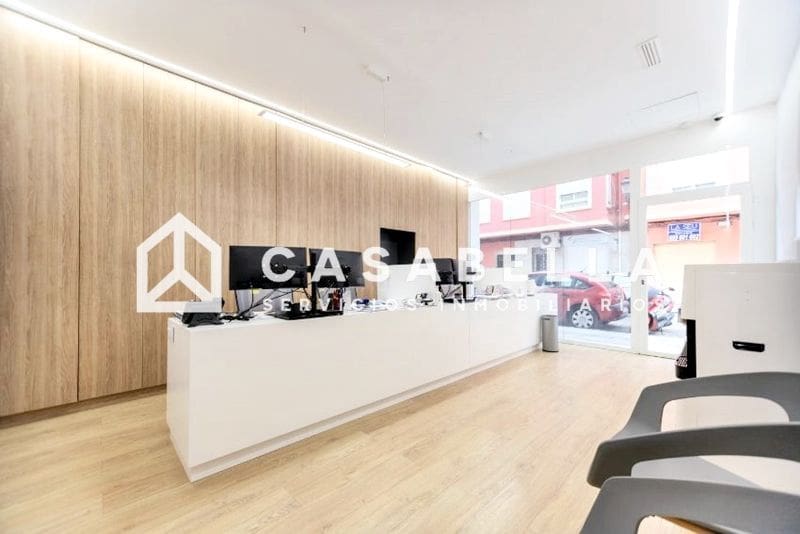 Kaupallinen myytävänä paikassa Valencia kaupunki - 395 000 € (Ref: 9650228)