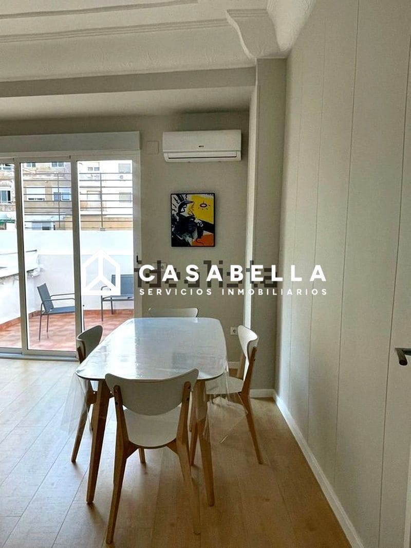 4 camera da letto Appartamento da affittare in Valencia citta - 1.950 € (Rif: 9650229)