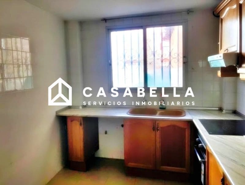 Pareado de 4 habitaciones en València ciudad en venta - 396.000 € (Ref: 9650230)