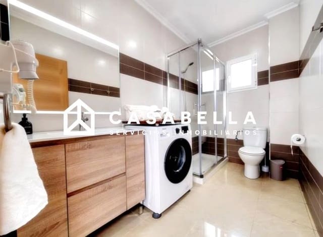 Pareado de 4 habitaciones en València ciudad en venta - 396.000 € (Ref: 9650230)