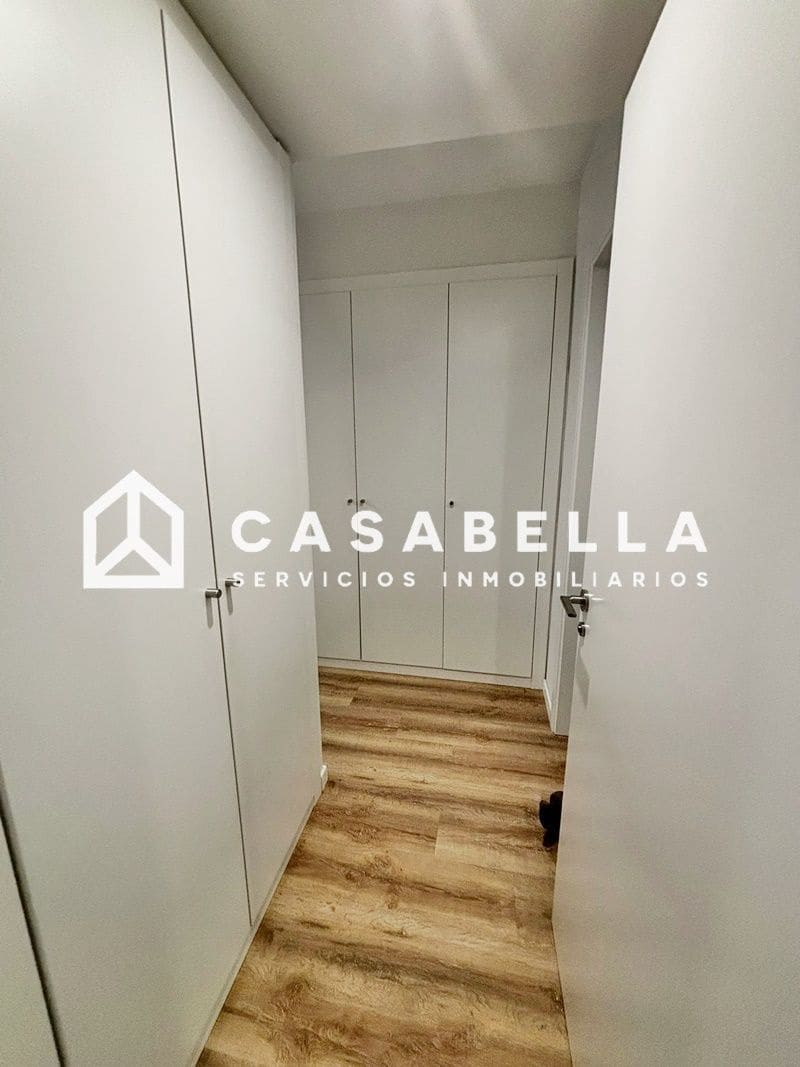 2 sovrum Lägenhet till salu i Valencia stad med pool garage - 375 000 € (Ref: 9670132)