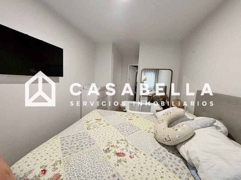 2 sovrum Lägenhet till salu i Valencia stad med pool garage - 375 000 € (Ref: 9670132)