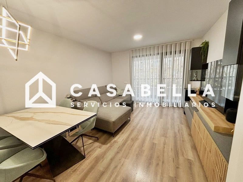 2 sovrum Lägenhet till salu i Valencia stad med pool garage - 375 000 € (Ref: 9670132)