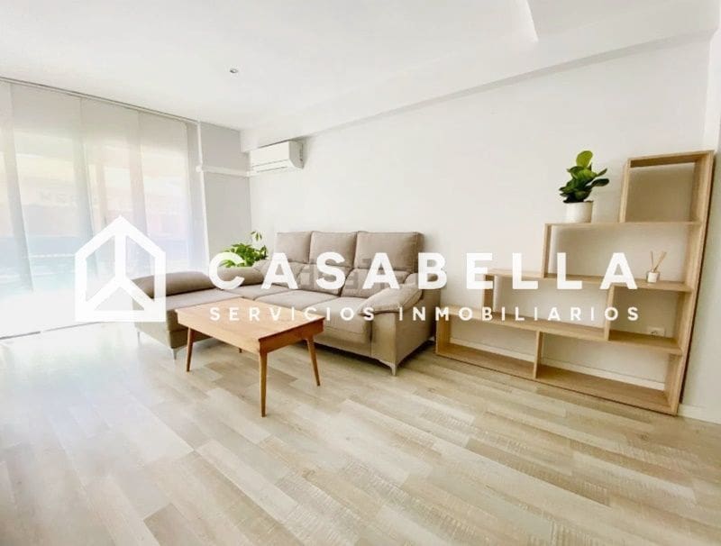 2 bedroom Flat for sale in Valencia city with garage - € 650,000 (Ref: 9726424)