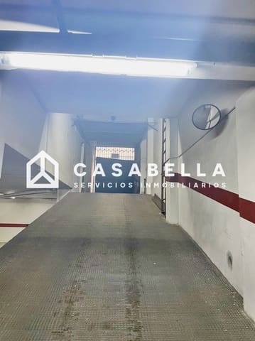 Garage for rent in Exposicio, Valencia city - € 120 (Ref: 9735251)