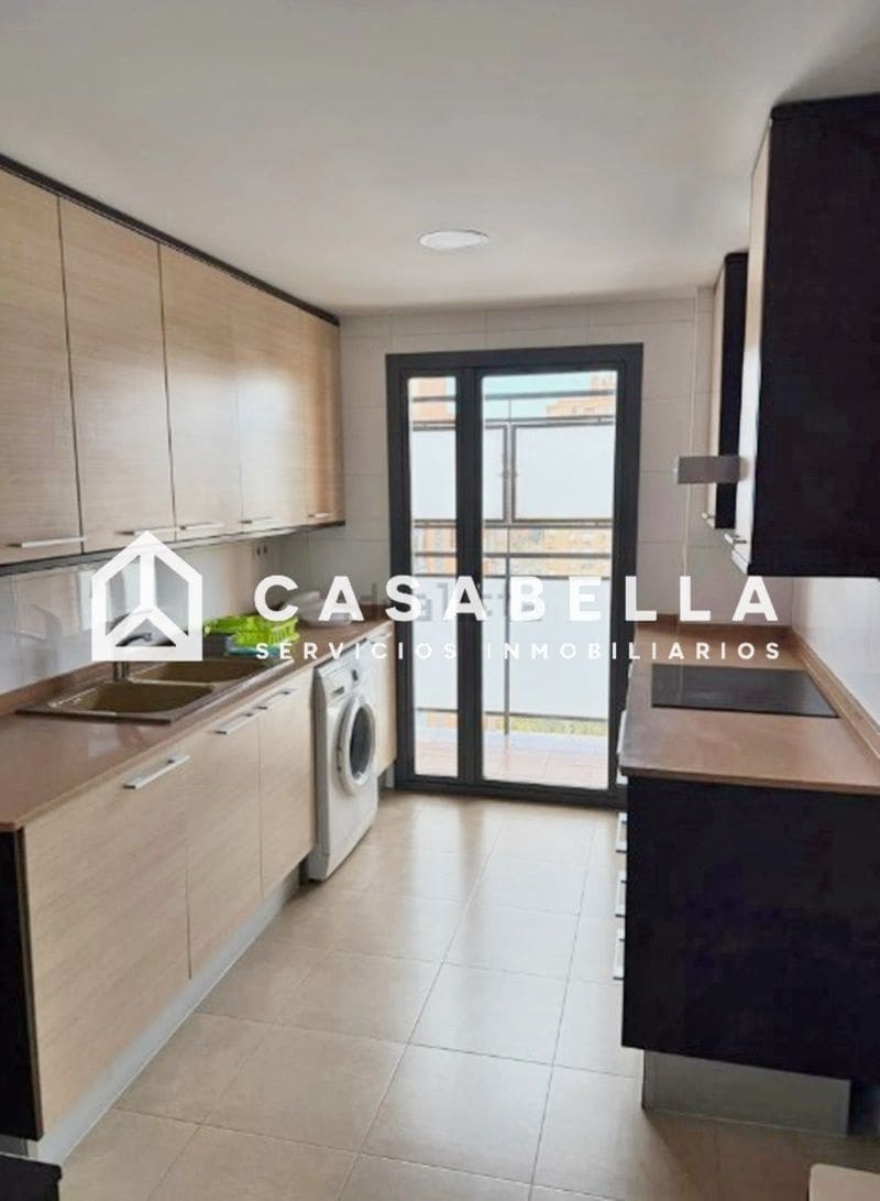 3 slaapkamer Flat te koop in Valencia stad met zwembad garage - € 630.000 (Ref: 9741546)