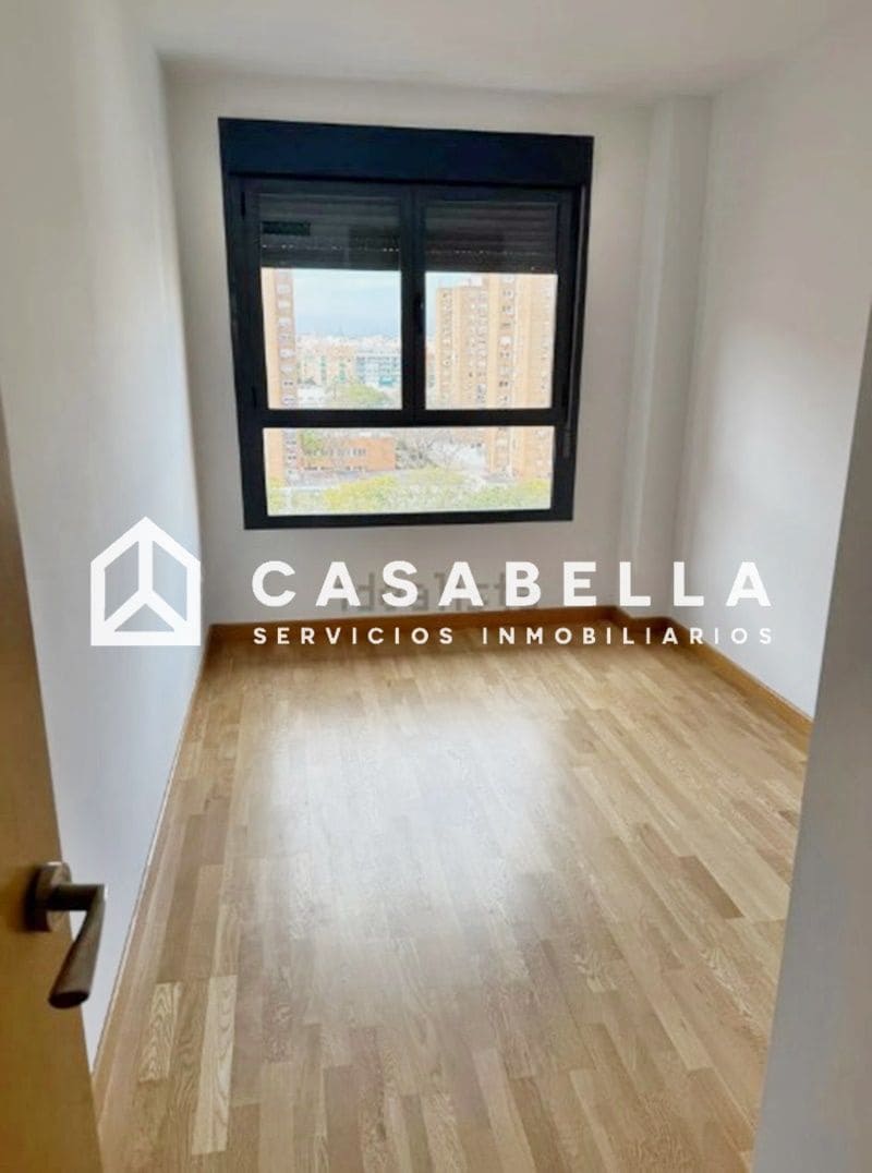 3 slaapkamer Flat te koop in Valencia stad met zwembad garage - € 630.000 (Ref: 9741546)