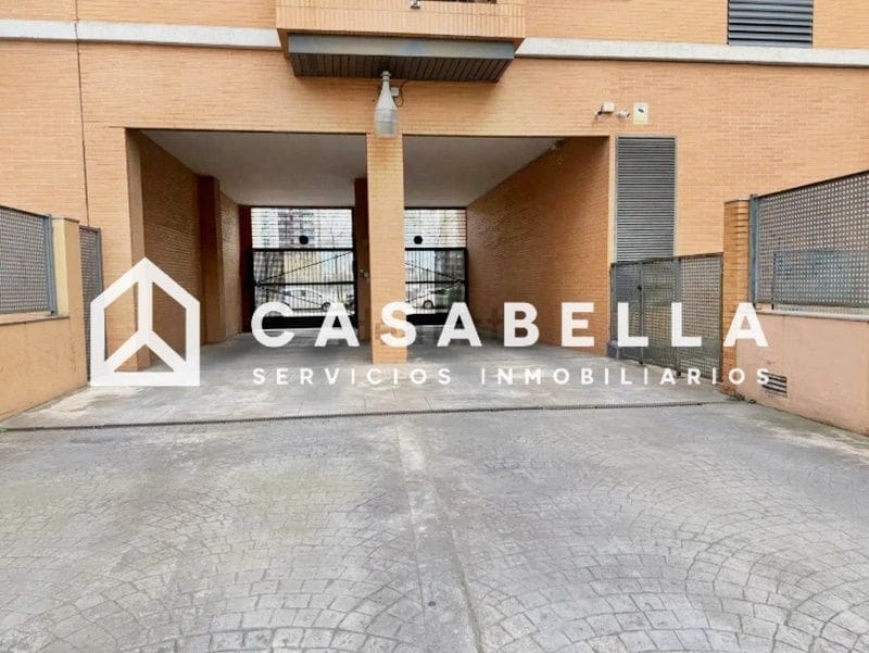 3 slaapkamer Flat te koop in Valencia stad met zwembad garage - € 630.000 (Ref: 9741546)