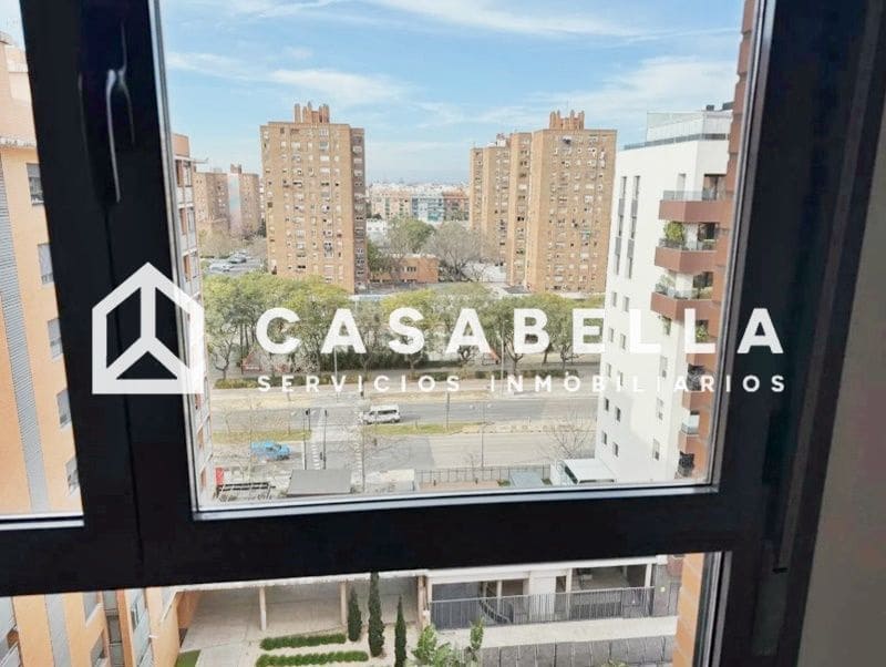 3 slaapkamer Flat te koop in Valencia stad met zwembad garage - € 630.000 (Ref: 9741546)