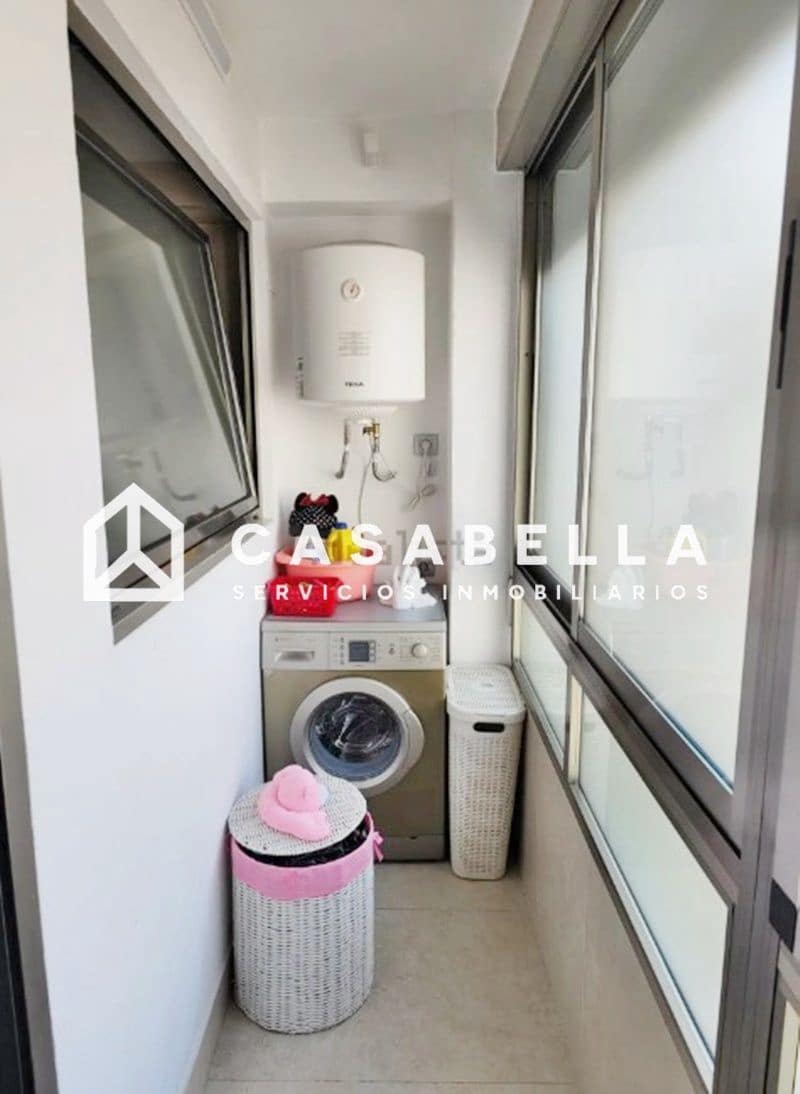 3 bedroom Penthouse for sale in Valencia city - € 240,000 (Ref: 9755388)