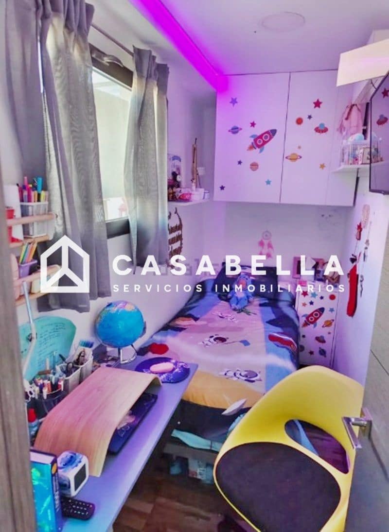 3 bedroom Penthouse for sale in Valencia city - € 240,000 (Ref: 9755388)