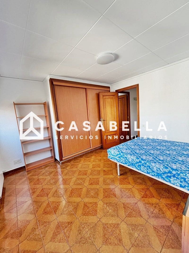 3 makuuhuone Asunto vuokrattavana paikassa Valencia kaupunki mukana uima-altaan 
autotalli - 1 300 € (Ref: 9758588)