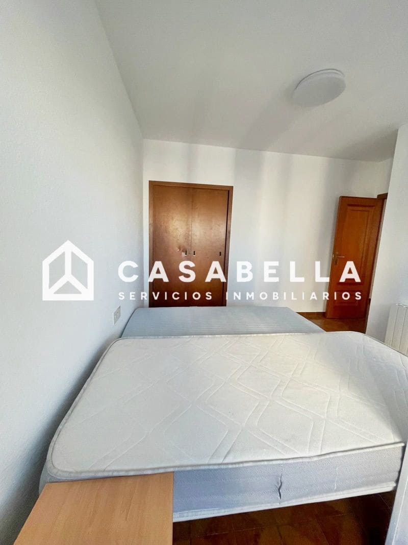 3 makuuhuone Asunto vuokrattavana paikassa Valencia kaupunki mukana uima-altaan 
autotalli - 1 300 € (Ref: 9758588)