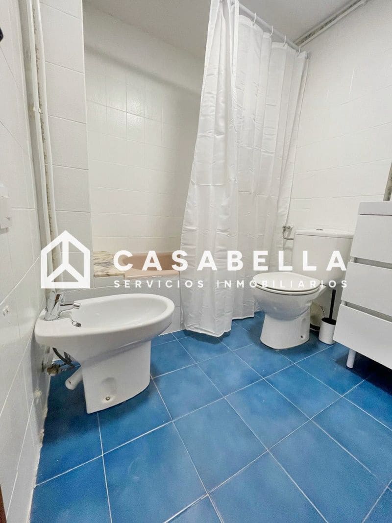 3 makuuhuone Asunto vuokrattavana paikassa Valencia kaupunki mukana uima-altaan 
autotalli - 1 300 € (Ref: 9758588)