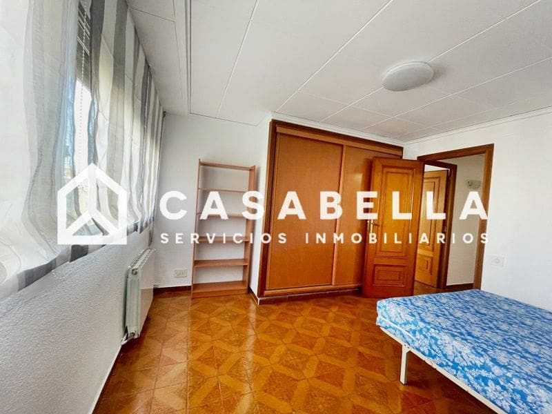 3 makuuhuone Asunto vuokrattavana paikassa Valencia kaupunki mukana uima-altaan 
autotalli - 1 300 € (Ref: 9758588)