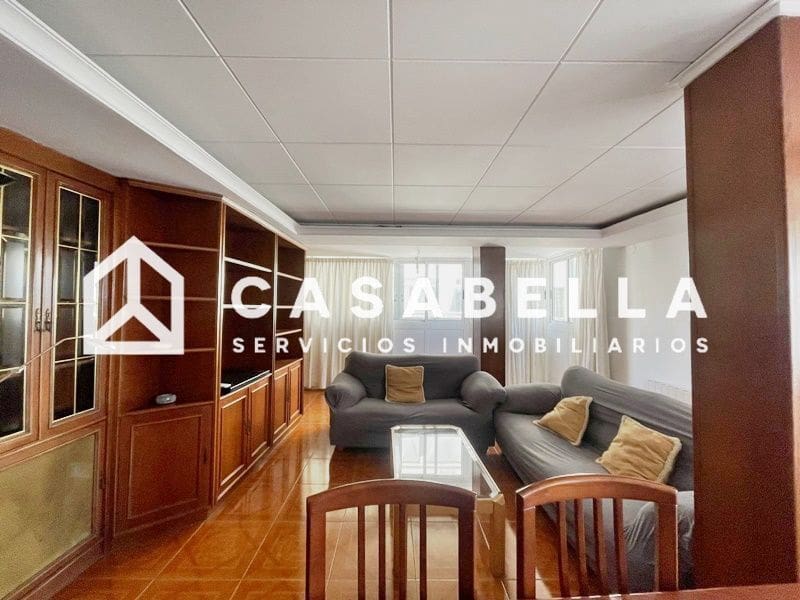 3 makuuhuone Asunto vuokrattavana paikassa Valencia kaupunki mukana uima-altaan 
autotalli - 1 300 € (Ref: 9758588)