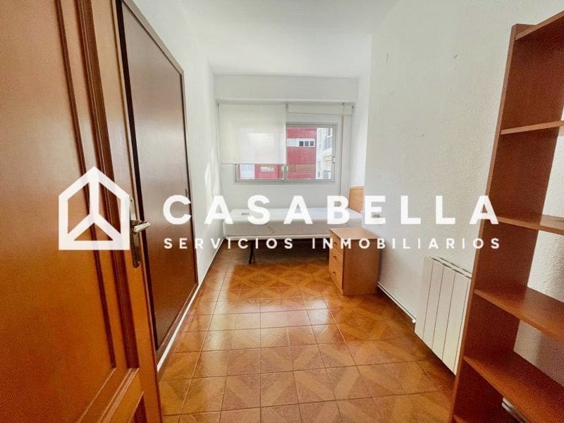 3 makuuhuone Asunto vuokrattavana paikassa Valencia kaupunki mukana uima-altaan 
autotalli - 1 300 € (Ref: 9758588)