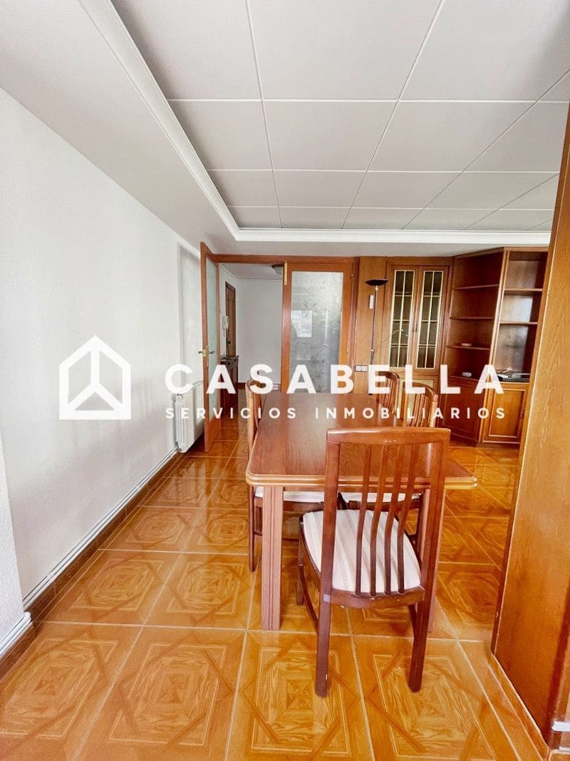 3 makuuhuone Asunto vuokrattavana paikassa Valencia kaupunki mukana uima-altaan 
autotalli - 1 300 € (Ref: 9758588)