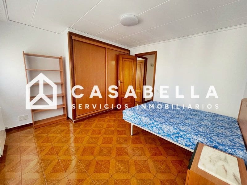 3 makuuhuone Asunto vuokrattavana paikassa Valencia kaupunki mukana uima-altaan 
autotalli - 1 300 € (Ref: 9758588)