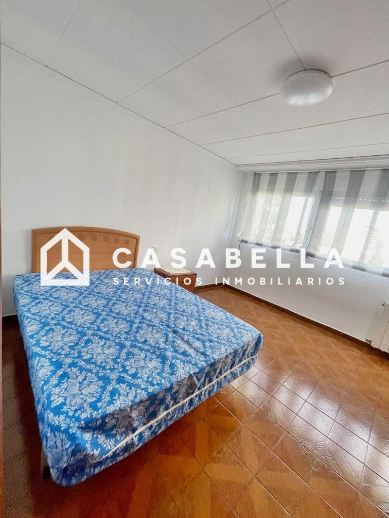 3 makuuhuone Asunto vuokrattavana paikassa Valencia kaupunki mukana uima-altaan 
autotalli - 1 300 € (Ref: 9758588)