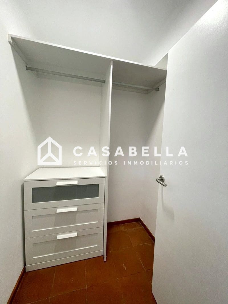 4 makuuhuone Asunto vuokrattavana paikassa Valencia kaupunki - 2 000 € (Ref: 9780220)