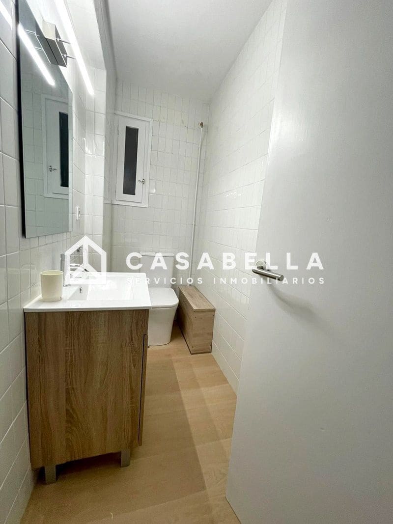 4 makuuhuone Asunto vuokrattavana paikassa Valencia kaupunki - 2 000 € (Ref: 9780220)