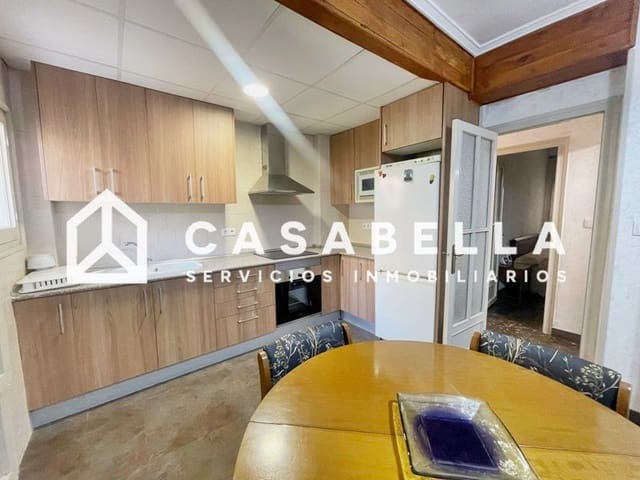 3 soveværelse Lejlighed til leje i Exposicio, Valencia by - € 1.200 (Ref: 9794266)